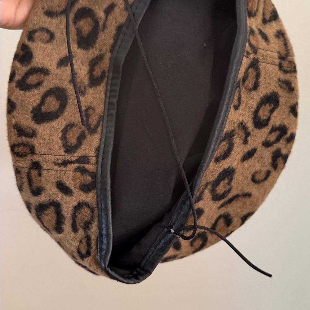 Leopard Beret - Picture 4 of 5